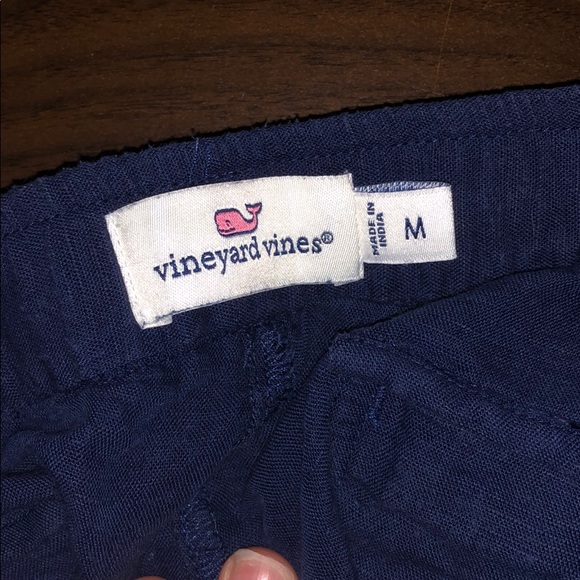 Vineyard vines short - Picture 3 of 3